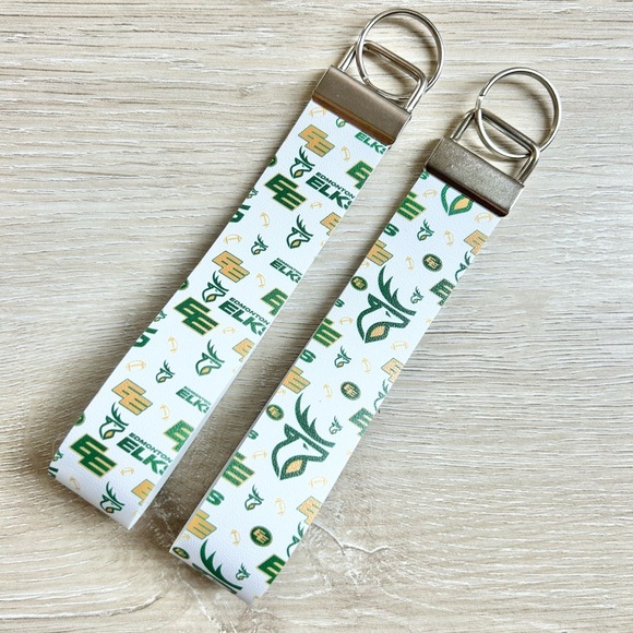 Edmonton Elks Wristlet - Picture 3 of 4